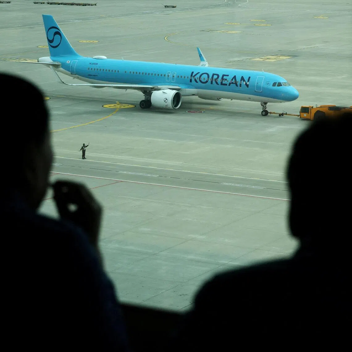 The airline plans to extend the service across most of its fleet by the end of 2027.