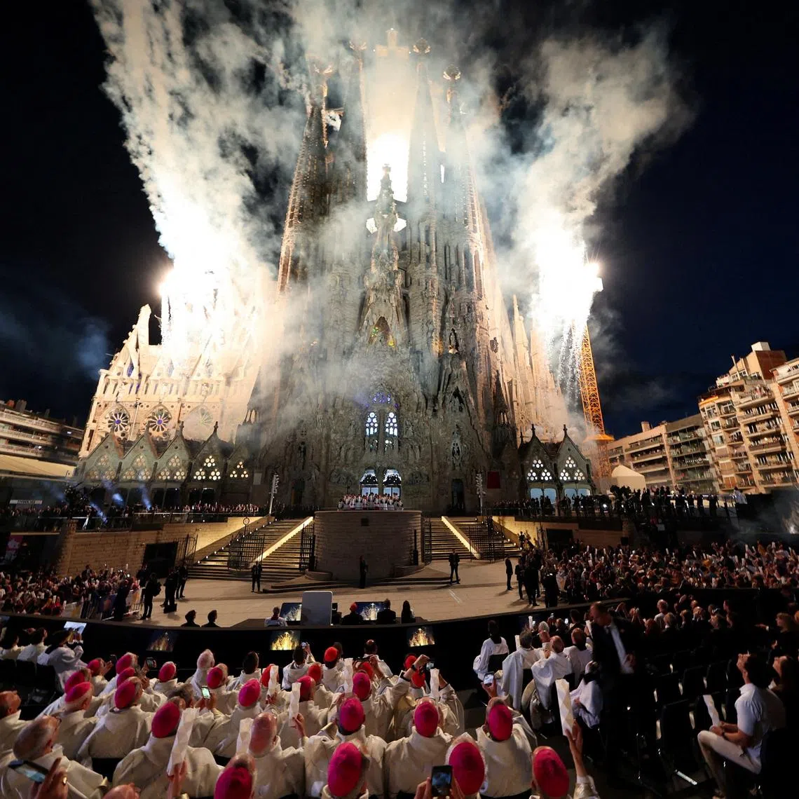Fireworks explode during the inauguration of the Tower of Jesus Christ at the Basilica of the Sagrada Familia during Pope Leo XIV’s apostolic journey in Barcelona, Spain, June 10, 2026. REUTERS/Nacho Doce