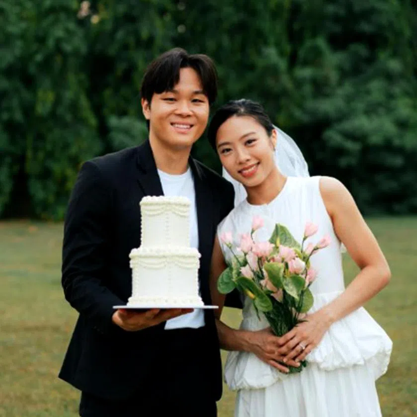 Yeo Jia Min and Pang Sheng Jun held their solemnisation ceremony at the Living Hope Methodist Church in Tampines on June 20.