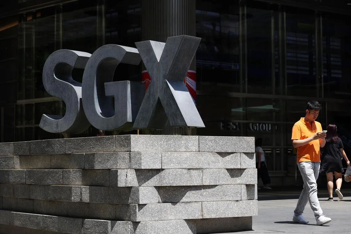 CMG20231018-HengYY02 /王彦燕 / 上班族 、
SGX Centre 新加坡交易所 [Shenton Way]