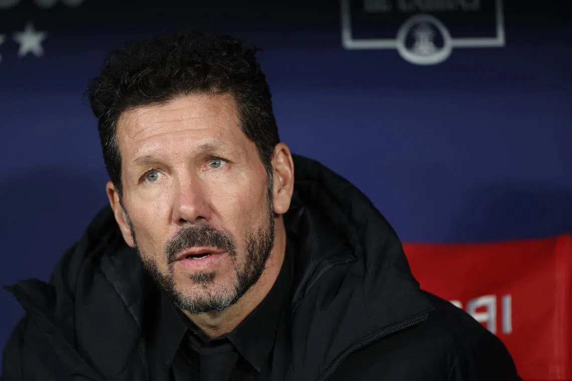 Soccer Football - LaLiga - Atletico Madrid v RCD Mallorca - Metropolitano, Madrid, Spain - February 1, 2025 Atletico Madrid coach Diego Simeone before the match REUTERS/Isabel Infantes