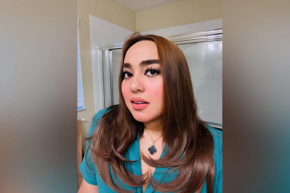 Vanessa Blanca, a former member of Philippine musical group Sugarpop, died after an accidental fall.