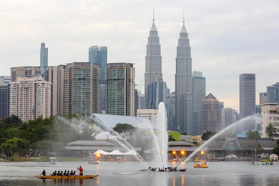 Malaysia’s economy grew 5.7% in Q4 2025, with full-year growth at 4.9%