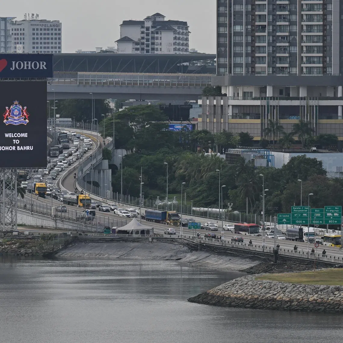 The June school holidays have begun and traffic is expected to be heavy at both of Singapore’s land checkpoints.