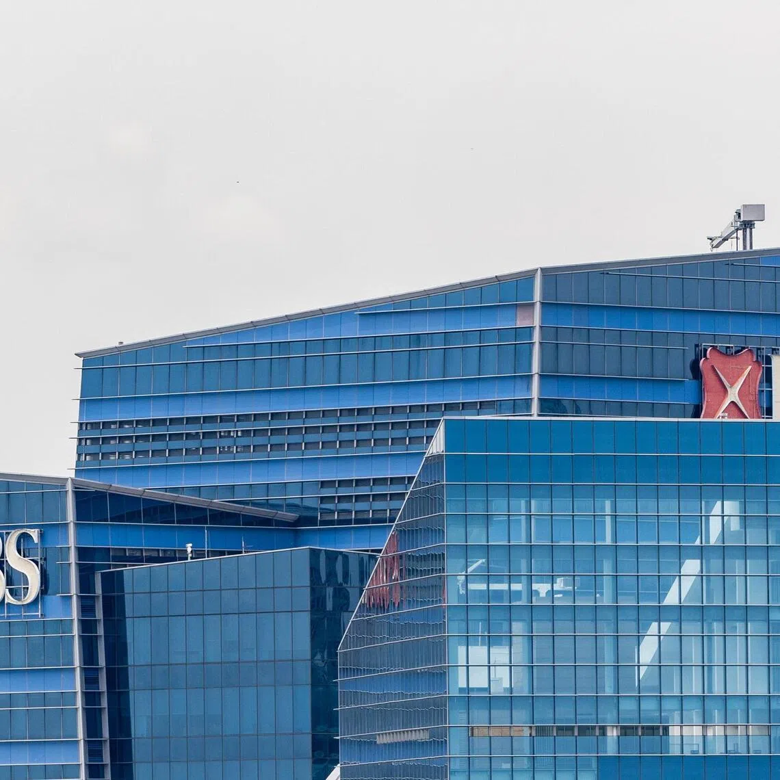 Investors will be watching to see if the DBS stock stabilises at the current levels or if the post-earnings correction deepens next week.