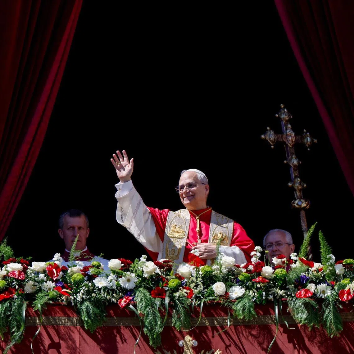 Pope Leo did not mention any specific conflicts in the message, known as the Urbi et Orbi.