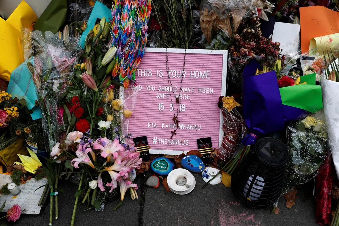 FILE PHOTO: A flower tribute is seen outside Al Noor mosque where more than 40 people were killed by a suspected white supremacist during Friday prayers on March 15, in Christchurch, New Zealand March 27, 2019. REUTERS/Edgar Su/File Photo