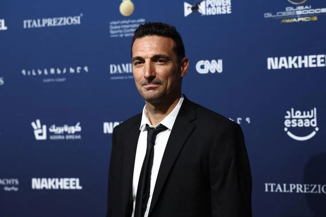 Soccer Football - Dubai Globe Soccer Awards - Atlantis, The Palm, Dubai, United Arab Emirates - January 19, 2024 Argentina men's national team coach Lionel Scaloni after arriving at the award ceremony REUTERS/Amr Alfiky/File photo