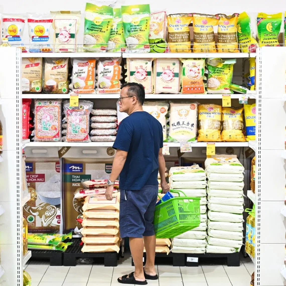 About 2.4 million Singaporeans will now get between $400 and $600 in cash in September 2026.