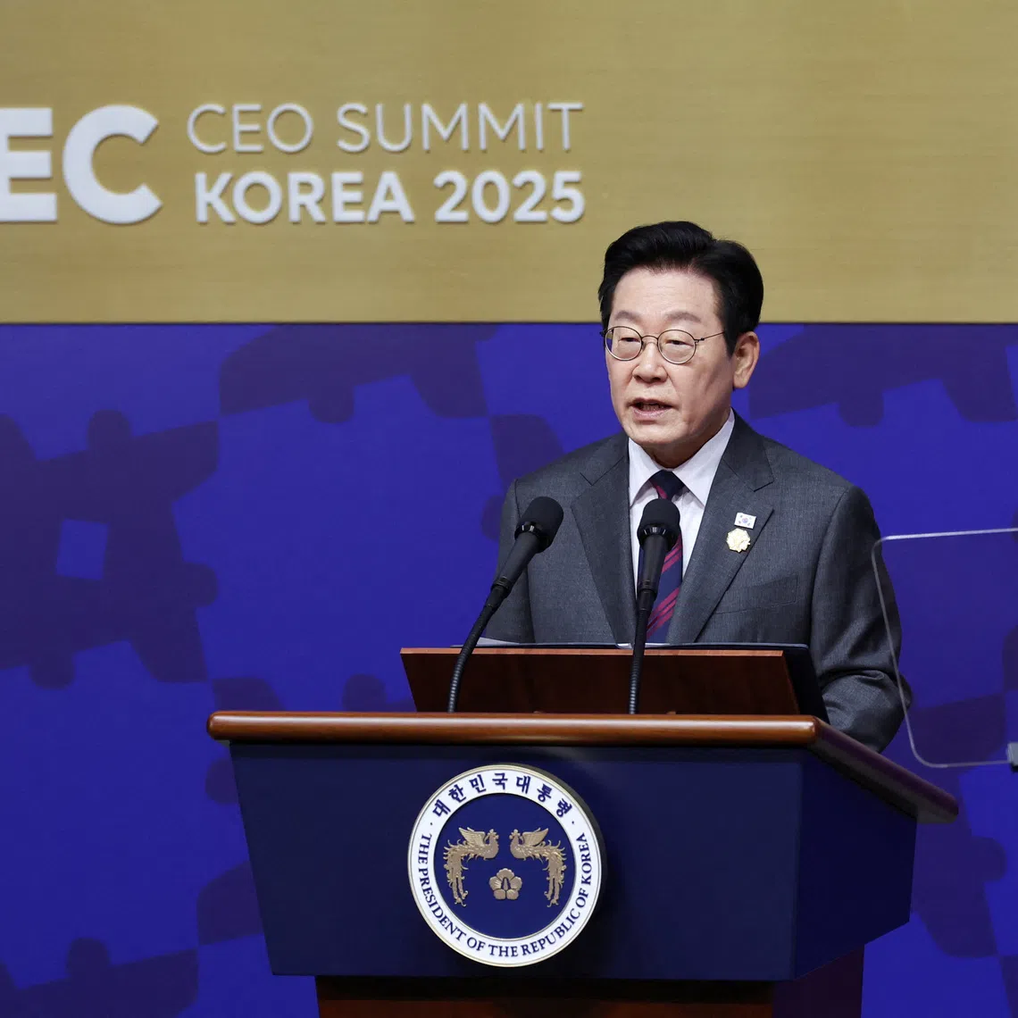 South Korean President Lee Jae Myung delivers his speech during the 2025 Asia-Pacific Economic Cooperation (APEC) CEO Summit in Gyeongju, South Korea, October 29, 2025. REUTERS/Tyrone Siu