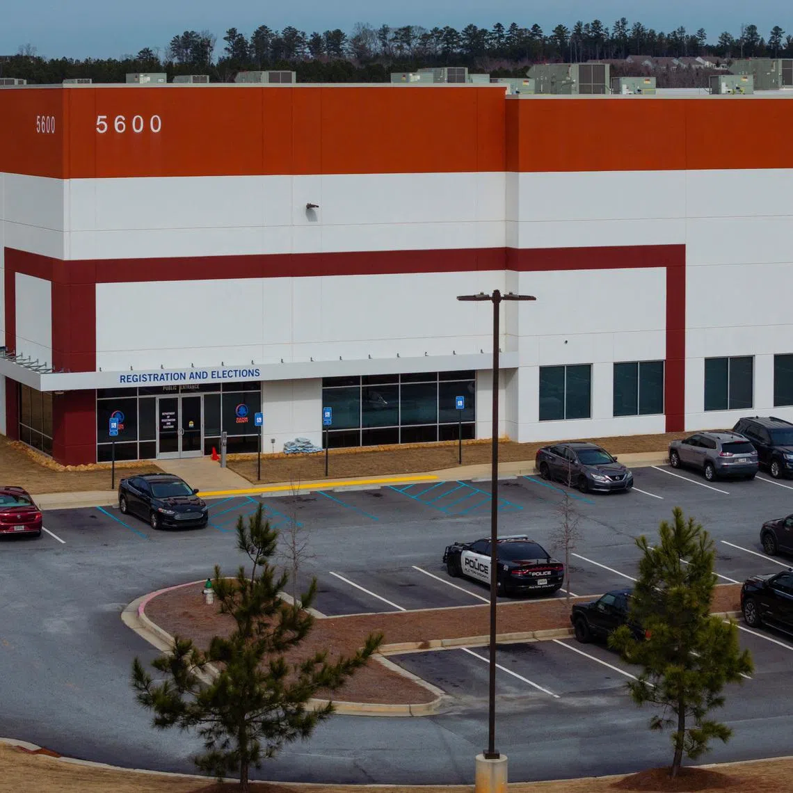 A drone picture shows the Fulton County Election Hub and Operation Center a day after the Federal Bureau of Investigation (FBI) executed a search warrant in relation to the 2020 election in Union City, Georgia, U.S. January 29, 2026. REUTERS/Elijah Nouvelage