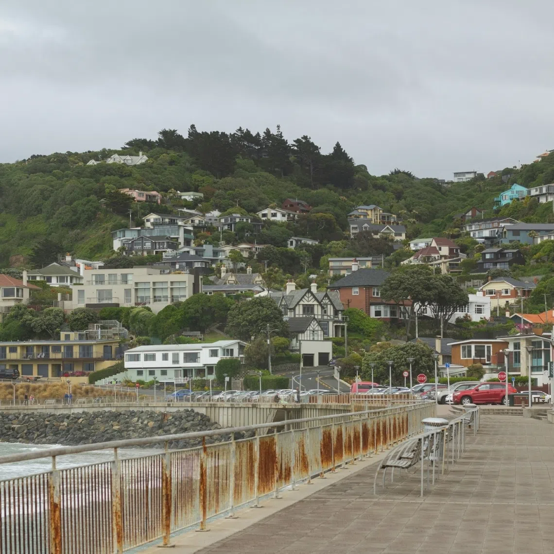 Snowfall is uncommon in Dunedin, particularly at sea level, although the city’s hill suburbs can receive snow during severe cold outbreaks.