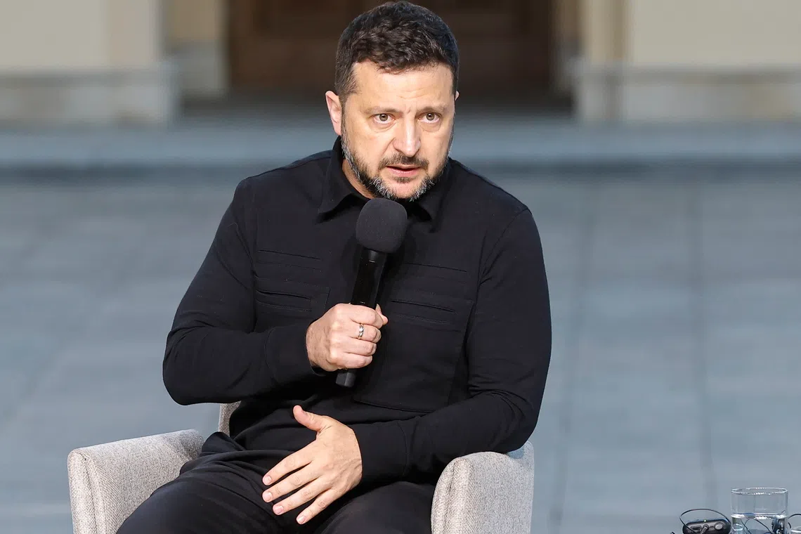 Zelensky says Ukraine ready for ‘de-escalatory steps’