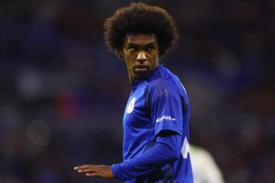 FILE PHOTO: Soccer Football - Europa League - Olympique Lyonnais v Olympiacos - Groupama Stadium, Lyon, France - September 26, 2024 Olympiacos' Willian reacts REUTERS/Manon Cruz/ File Photo