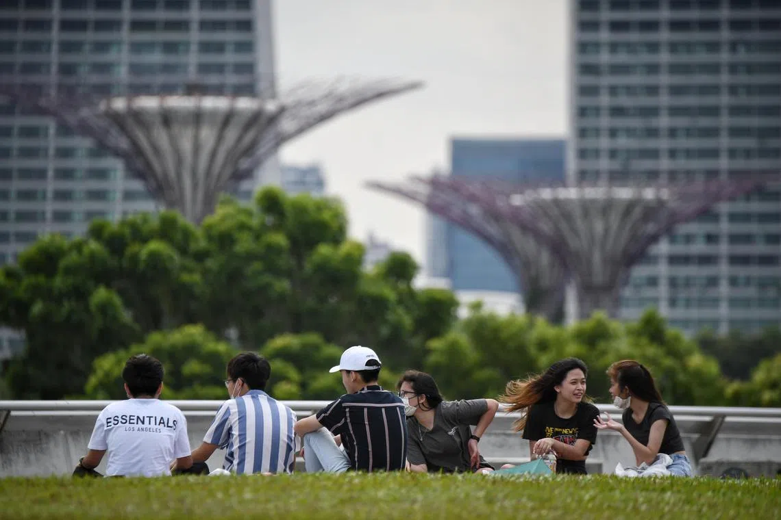 The country’s future is bright, and young Singaporeans have reasons to be confident that they will continue to move upwards, PM Lee added.