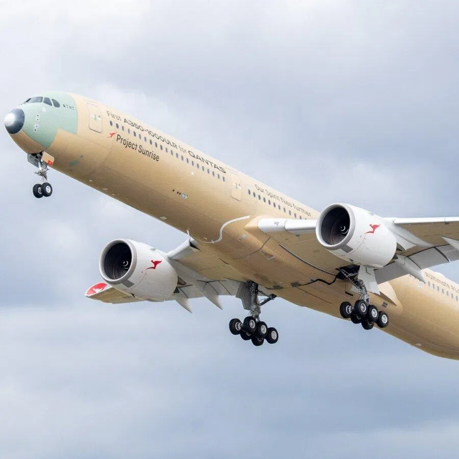 Airbus plans to deliver the first A350-1000ULR to Qantas in April 2027.