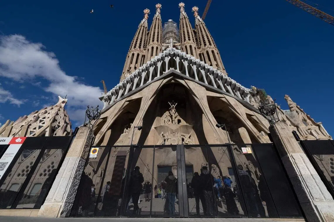 The summit of the unfinished Sagrada Familia basilica in Barcelona will stand at 172.5m after the cross of the central Jesus Christ tower is completed.