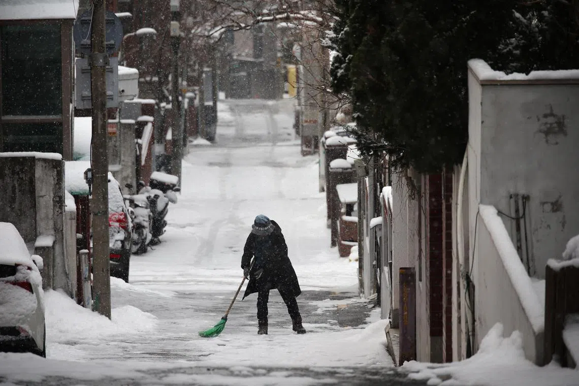 Many South Koreans expressed concerns over additional hikes in energy bills as freezing winter weather continues.