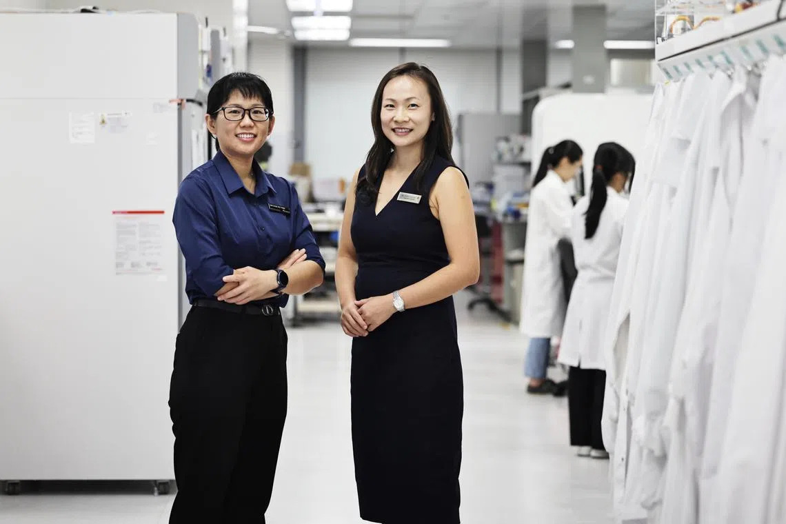 azvaccine


(L-R)The study's investigator, Assistant Professor Chia Po Ying, an infectious disease consultant at Tan Tock Seng Hospital, and investigator Dr Zhong Youjia, a National University Hospital paediatric 
allergy and immunology senior consultant at MSD's laboratory.