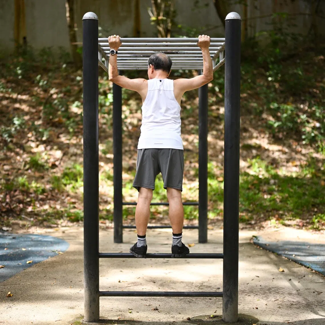 The "wellderly" were more physically active and social and typically better educated than the general public.