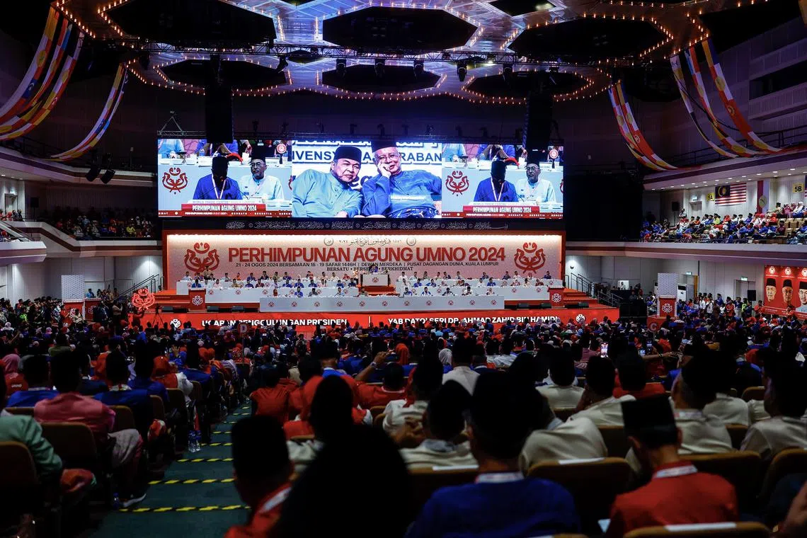 KUALA LUMPUR, 24 Ogos -- Presiden UMNO Datuk Seri Dr Ahmad Zahid Hamidi menyampaikan ucapan penggulungan sempena Perhimpunan Agung UMNO 2024 di Pusat Dagangan Dunia Kuala Lumpur (WTCKL) hari ini. --fotoBERNAMA (2024) HAK CIPTA TERPELIHARA