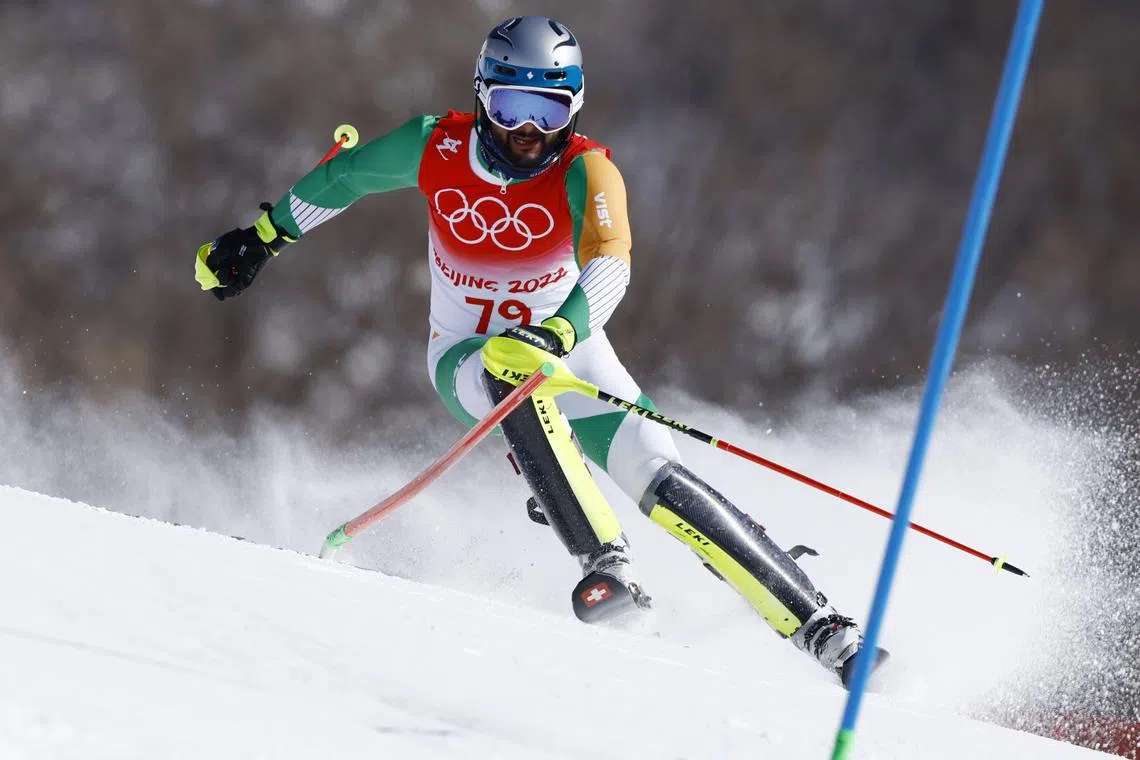 FILE PHOTO: 2022 Beijing Olympics - Alpine Skiing - Men's Slalom Run 1 - National Alpine Skiing Centre, Yanqing district, Beijing, China - February 16, 2022. Arif Mohd Khan of India in action. REUTERS/Christian Hartmann/ File Photo