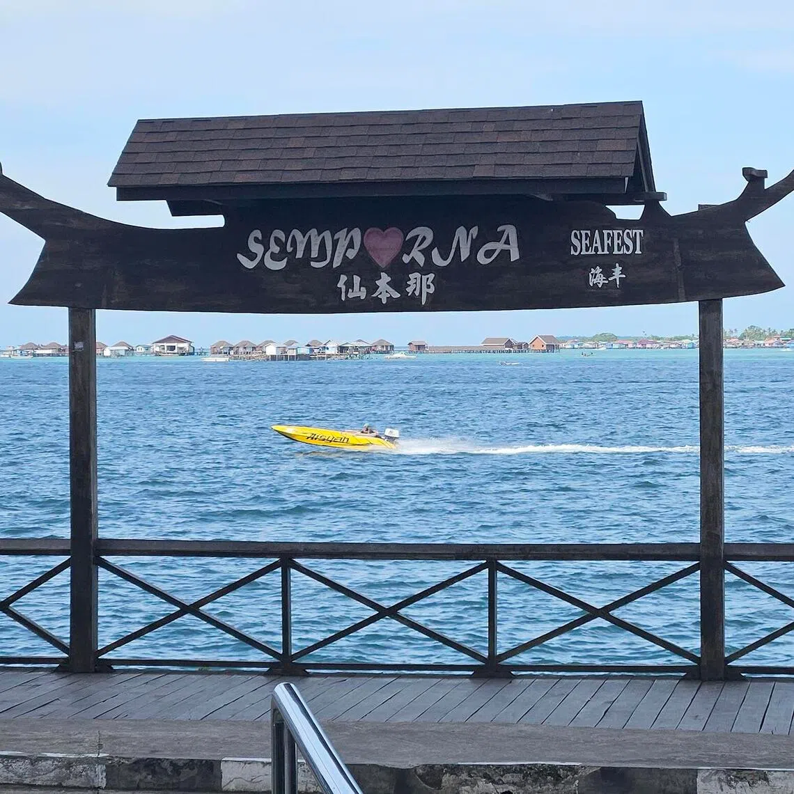 whsemporna - Chinese tourists filled the void left by Western and Japanese tourists in Semporna after the sea-kidnapping incidents in the 2010s. All photo credit to ST Lu Wei Hoong