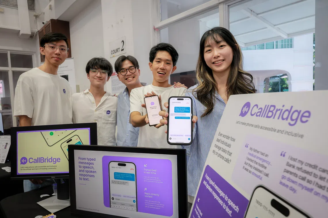 CallBridge’s team members (from left) 
Wayne Tan Junheng, 
Randall Koh Peng Siang, 
Yeo Shi Tan, 
Cody Tan De Xian 
and Jocelyn Tan Xin Yee.