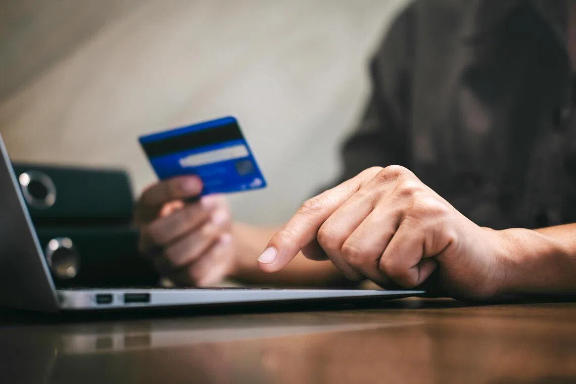 Online sellers incorrectly displayed discounts, and used pressure-selling techniques and “drip pricing”, the EU found.