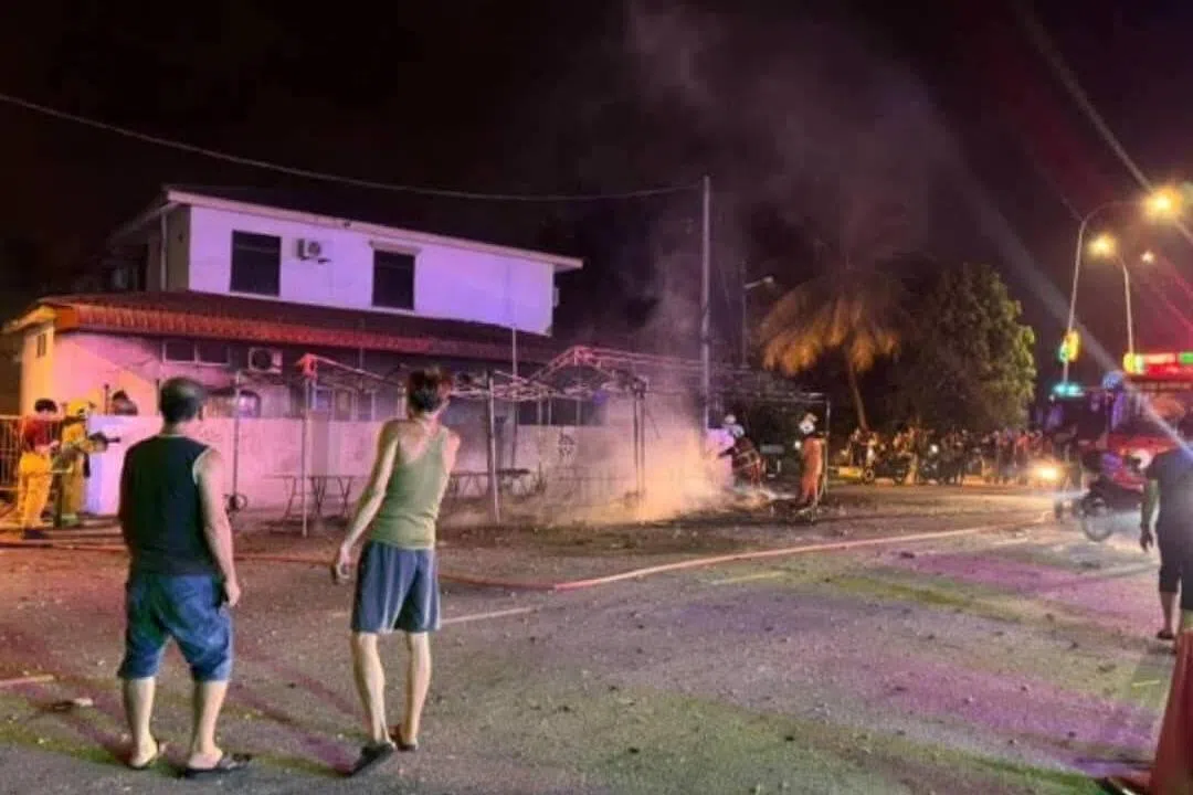 The fire from the fireworks stall also spread to three external air-conditioning units of a nearby house.