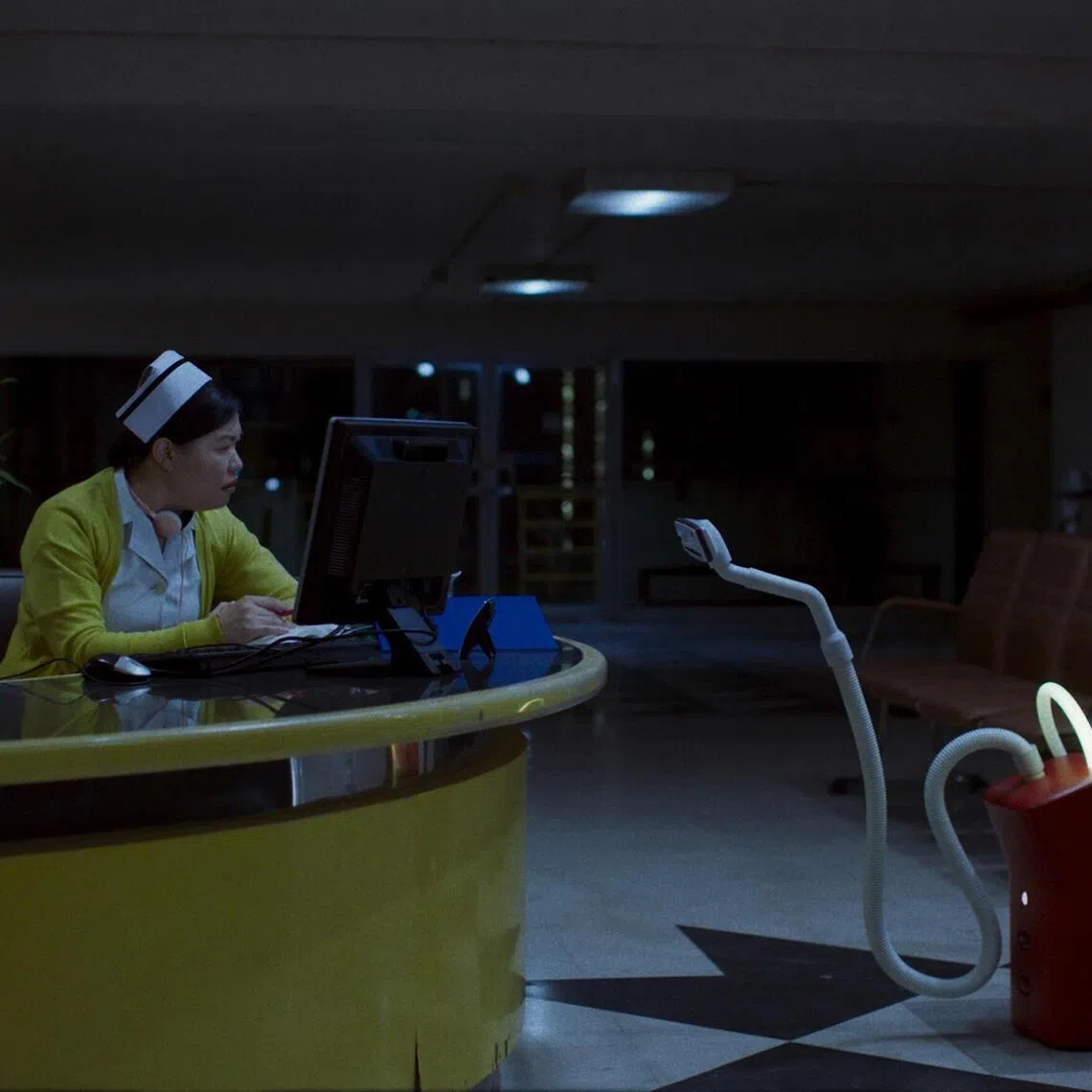 jopicks19 - Thai film A Useful Ghost blends absurd supernatural ideas about a haunted vacuum cleaner with satire about exploitation. 


SOURCE: PHOTO: FILMHOUSE