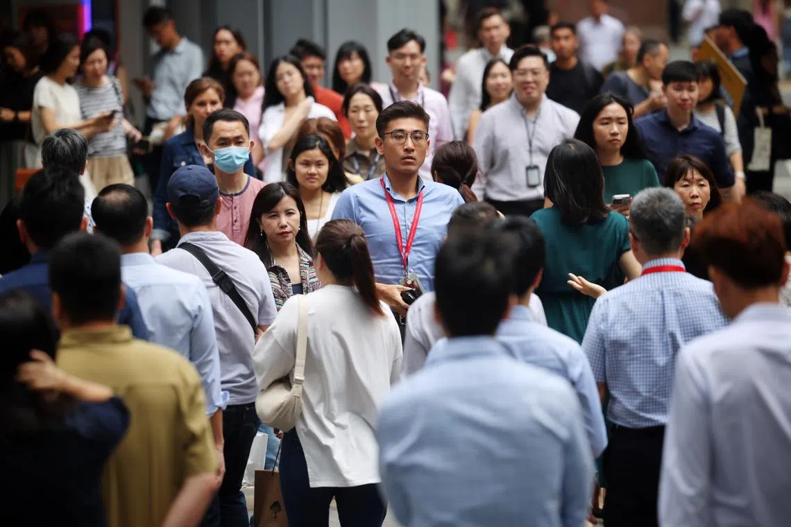 There were 3,600 retrenchments in the fourth quarter of 2024, up from 3,050 in the previous quarter.