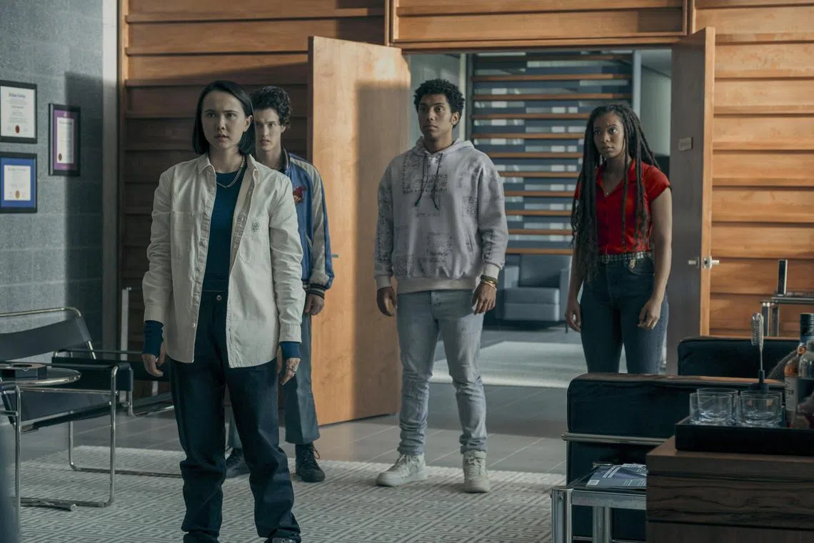 jobinge02 - LR - London Thor (Jordan Li), Derek Luh (Jordan Li), Chance Perdomo (Andre Anderson), Jaz Sinclair (Marie Moreau).



Source: Brooke Palmer/Prime Video