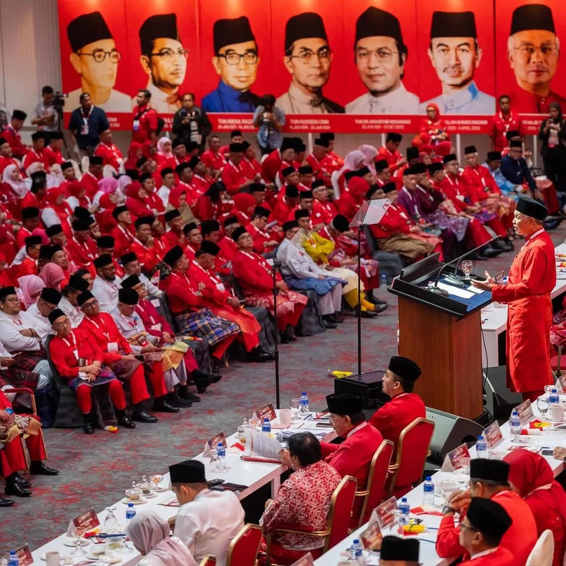 The assembly is expected to serve as an important political checkpoint, particularly on UMNO’s future direction and its political cooperation ahead of GE16.