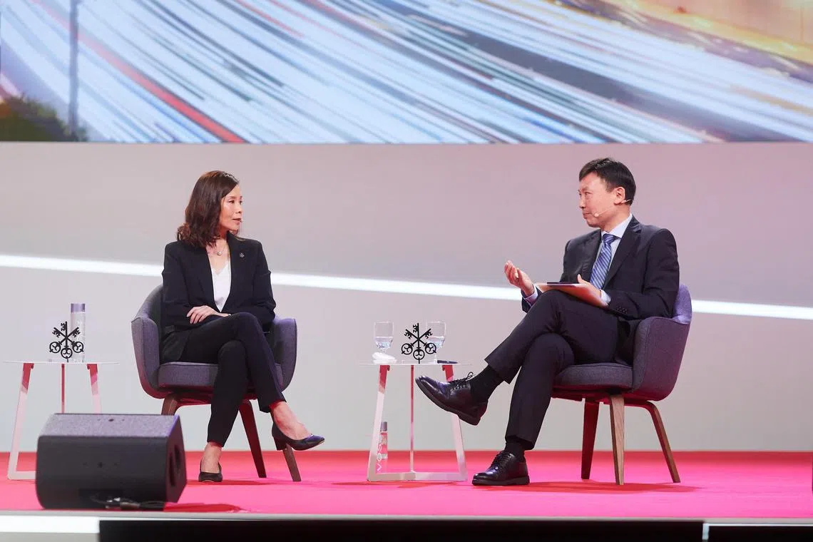 scubs14 - Patricia Quek, Head of Wealth Management Singapore, UBS Global Wealth Management and Chee Hong Tat, Minister for Transport, Second Minister for Finance, and Deputy Chairman of the Monetary Authority of Singapore

Credit: UBS