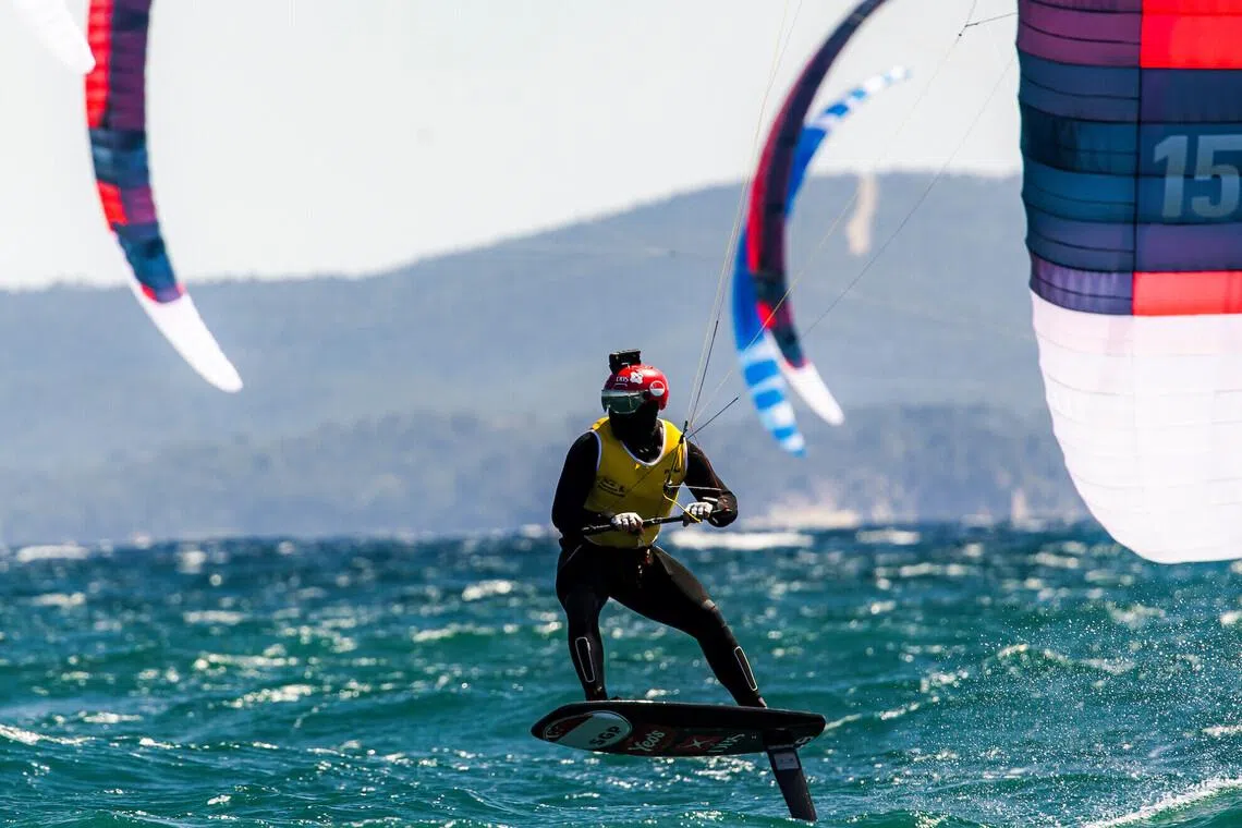 Singaporean kitefoiler Maximilian Maeder