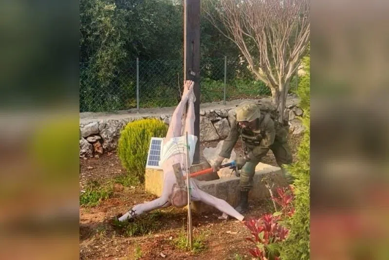 IDF Removes Two Soldiers From Duty, Jails Them 30 Days for Destroying Crucifix in Lebanon - News Directory 3
