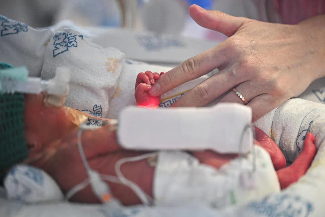 Large corporations that ST spoke to reflected confidence in being able to cope with the prospect of new fathers or mothers going away on longer parental leave, but smaller enterprises project an air of nervousness.