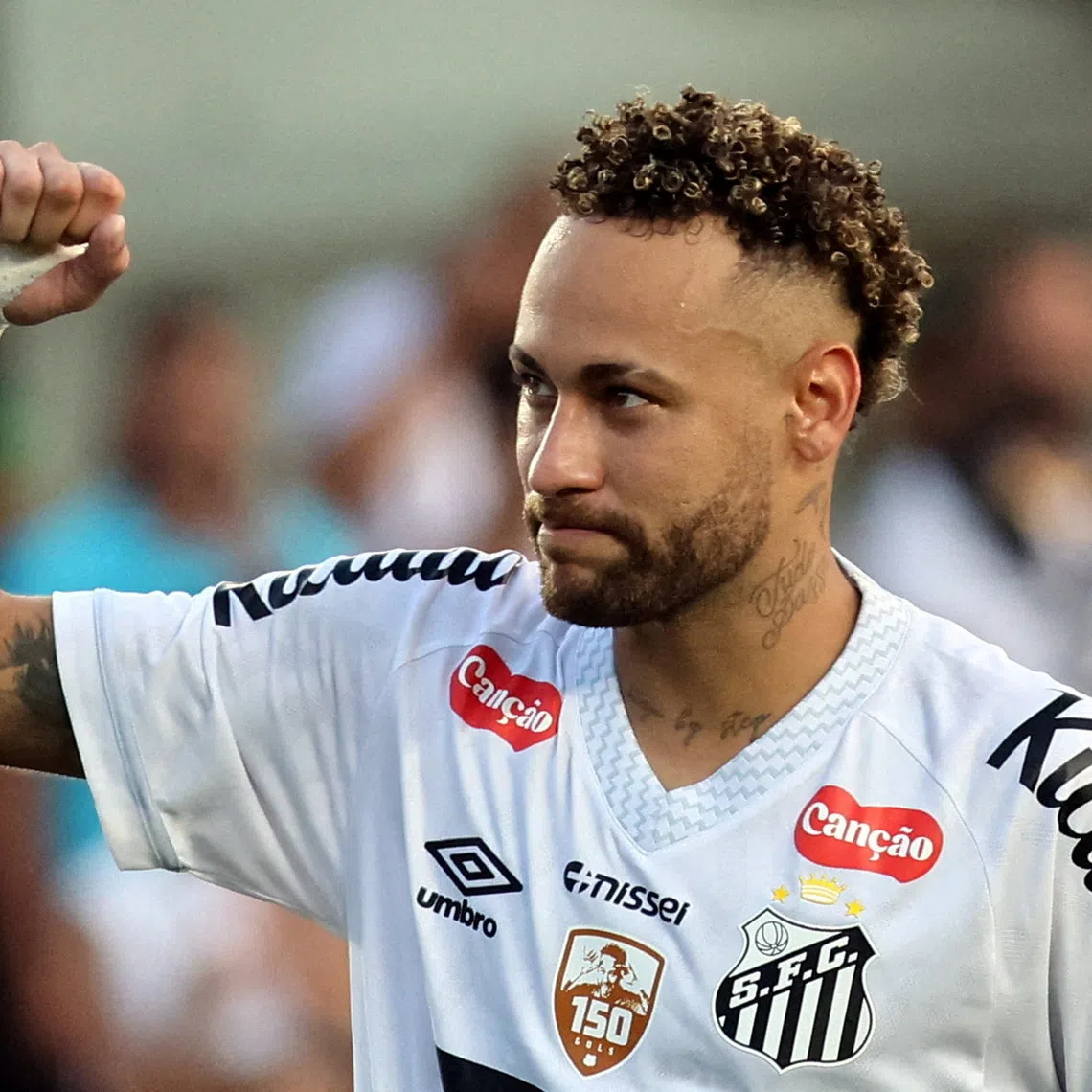 FILE PHOTO: Soccer Football - Brasileiro Championship - Santos v Cruzeiro - Estadio Urbano Caldeira, Santos, Brazil - December 7, 2025 Santos' Neymar celebrates after the match REUTERS/Thiago Bernardes/File Photo