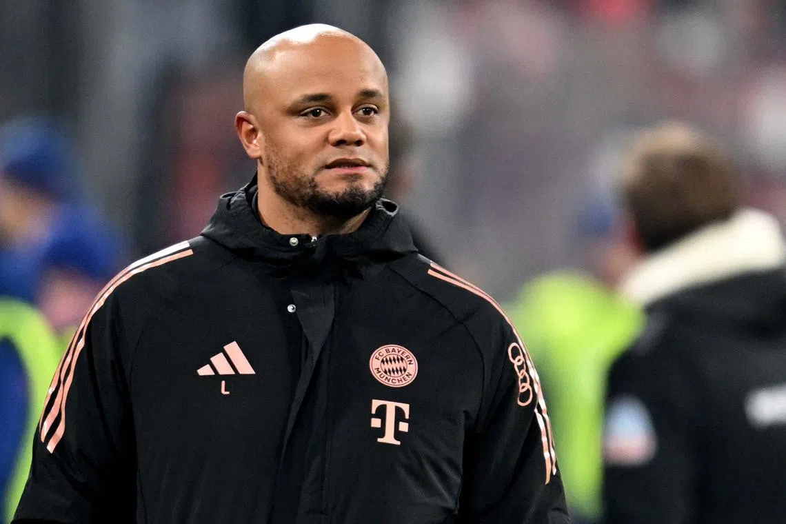 FILE PHOTO: Soccer Football - Bundesliga - Bayern Munich v Werder Bremen - Allianz Arena, Munich, Germany - February 7, 2025 Bayern Munich coach Vincent Kompany before the match REUTERS/Angelika Warmuth/ File Photo