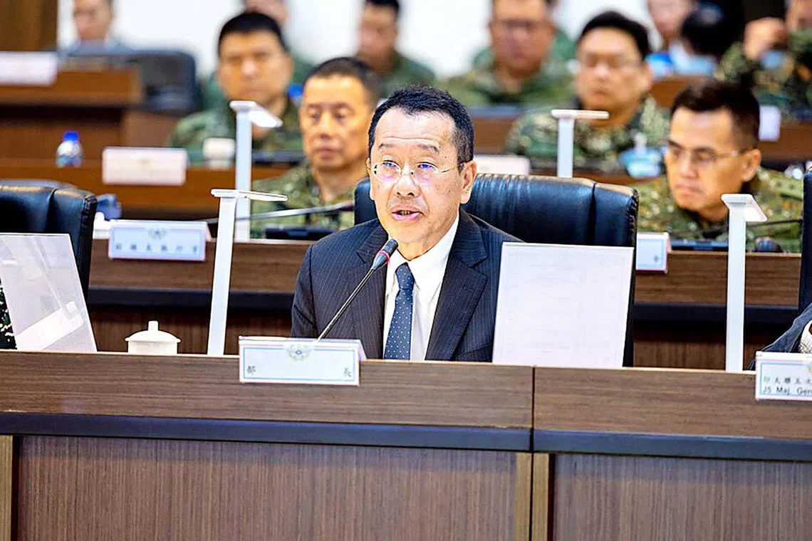 wyyphoto - military wellington koo

Credit: Military News Agency