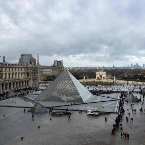 Poor pipe conditions were blamed for a leak that damaged hundreds of rare books at the Louvre Museum in Paris, France.