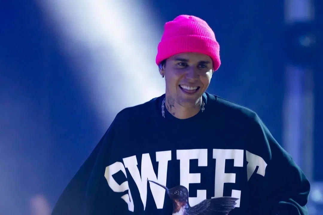Sony is in exclusive talks to buy Recognition Music Group, which either owns or manages the rights to more than 45,000 songs, including the works of Justin Bieber (pictured).