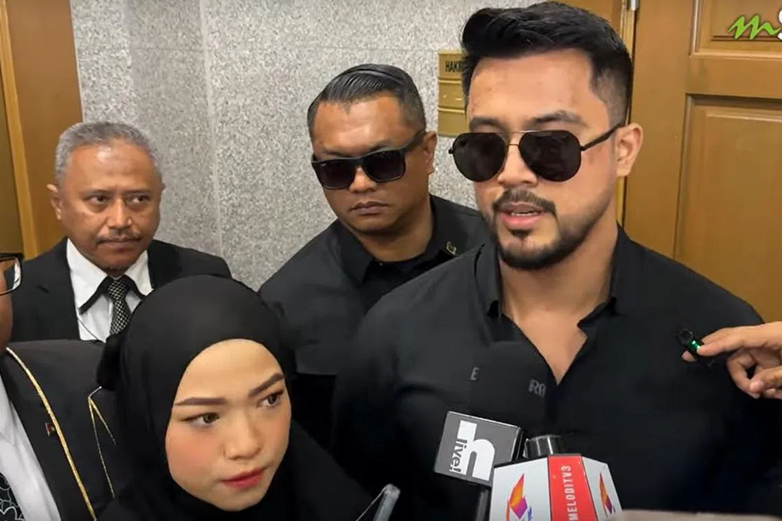 Aliff Aziz (right) says there is no reason for any animosity between him and Ruhainies (middle). 