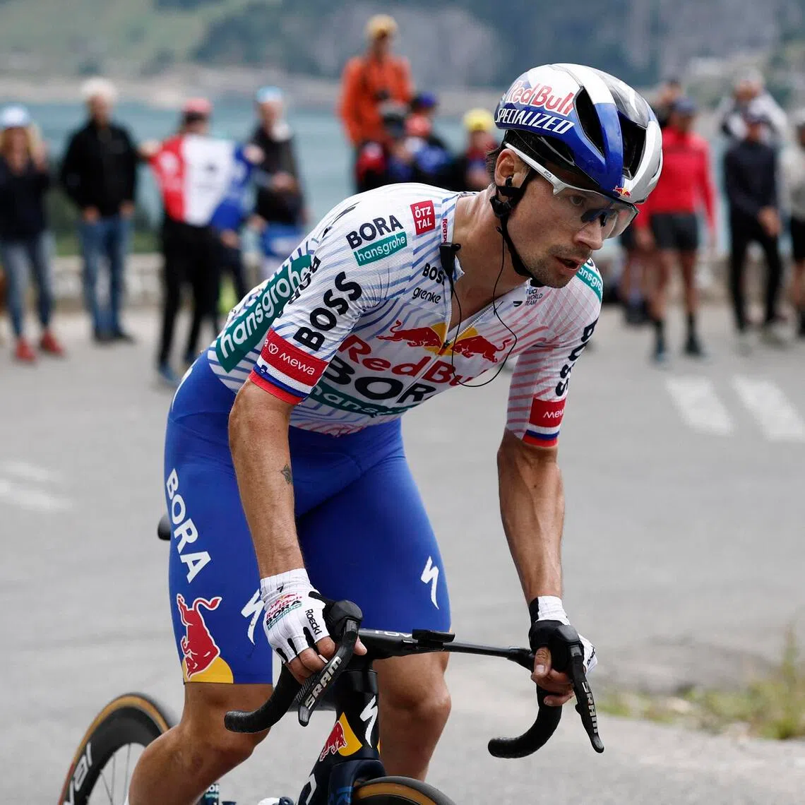 Cycling - Tour de France - Stage 19 - Albertville to La Plagne - Albertville, France - July 25, 2025
Red Bull - BORA - Hansgrohe's Primoz Roglic in action during stage 19 REUTERS/Benoit Tessier