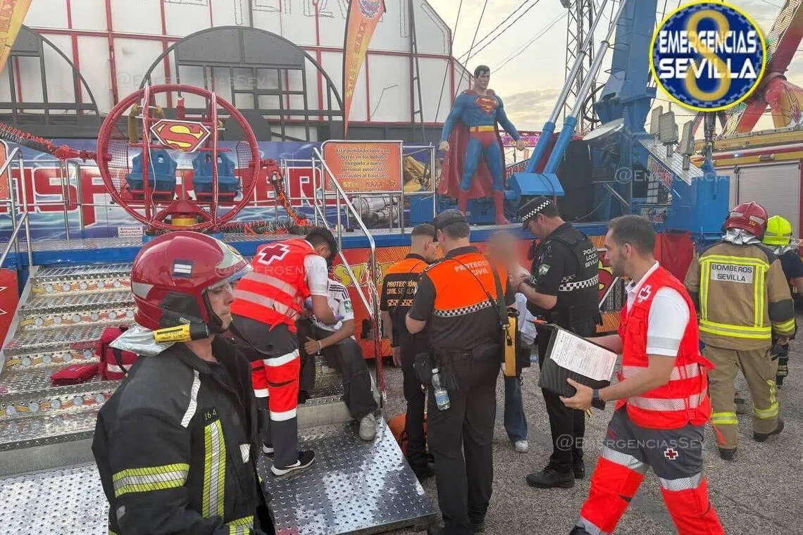 Two children rescued from 90m in air after Spanish slingshot ride cable snaps