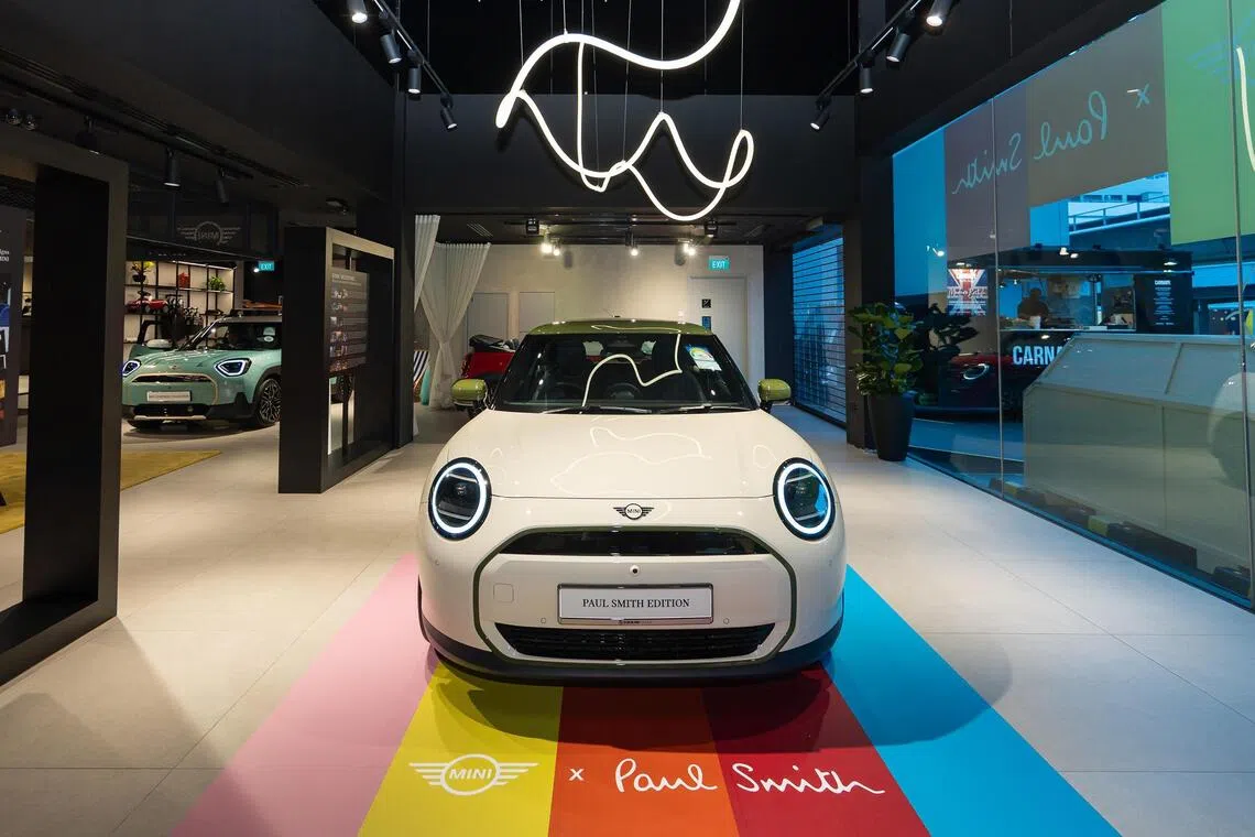 The Mini Paul Smith Edition is the first Paul Smith-badged production model sold in Singapore.