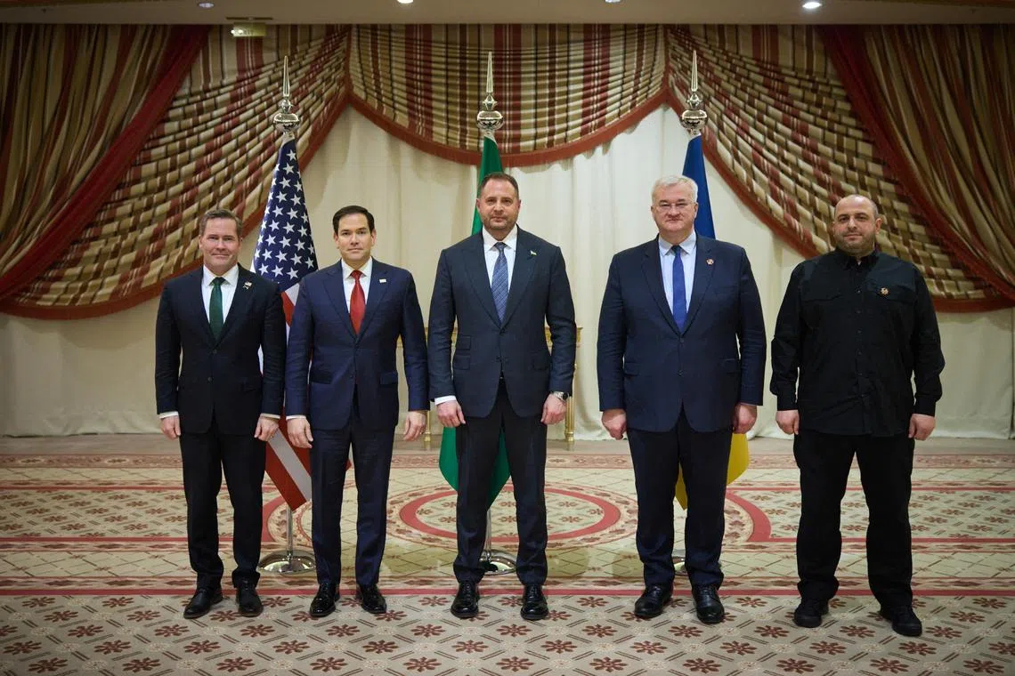US and Ukrainian officials posing for a picture after their meeting in Jeddah, Saudi Arabia, on March 11.