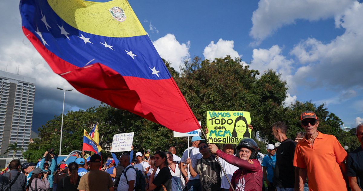Awaiting Machado's return, Venezuela opposition looks ahead to elections