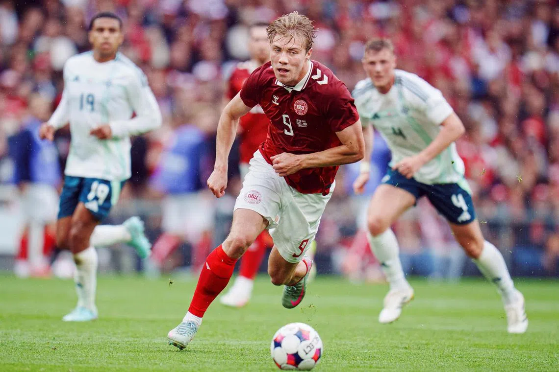 FILE PHOTO: Soccer Football - International Friendly - Denmark v Northern Ireland - Parken, Copenhagen, Denmark - June 7, 2025 Denmark's Rasmus Hojlund in action  Liselotte Sabroe/Ritzau Scanpix via REUTERS/File Photo